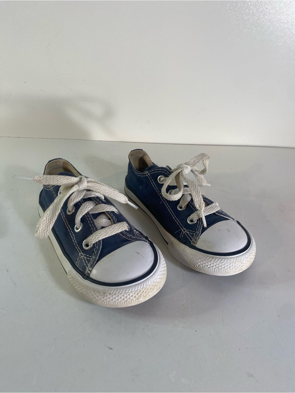 Converse Infant/Toddler Chuck Taylor All Star Low Top Size 8